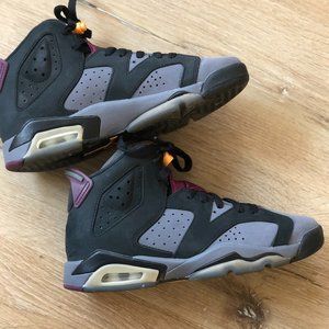 Jordan 6 Retro Bordeaux Women 7, Boys 5.5Y